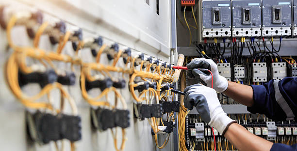 Professional Electrician technician working in Edmond, OK